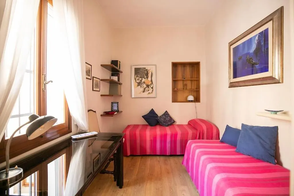 Classy Spacious Apartment Close To St.Mark Square Benátky 0*,  Itálie